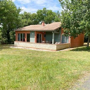 קוויאן Holiday Home Overlooking The Pyrenees Exterior photo