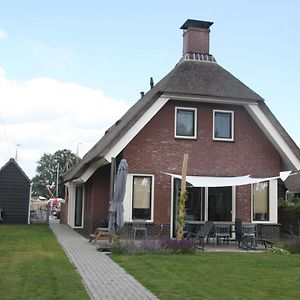 Idskenhuizen Villa With Large Garden In A Holiday Park Exterior photo