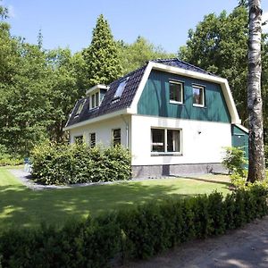 אדה Luxurious Villa With Dishwasher, In The Nature Of De Veluwe Exterior photo