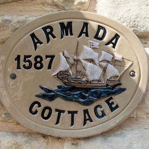 צ'רלבורי Armada Cottage Exterior photo