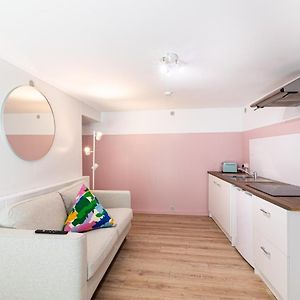 אוש La Vie En Rose - Appartement Cosy - Centre Ville Exterior photo