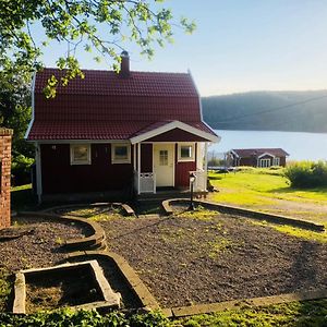 Svenshogen Lovely Holiday House By A Beautiful Lake! Exterior photo