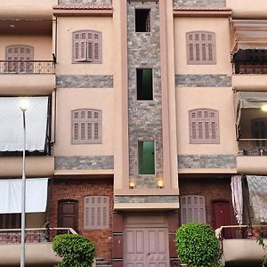 דירות Izbat Al Burj Chara ٨٩ Vila ٢٤ Exterior photo