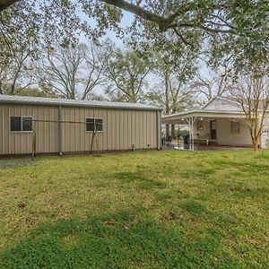 לאפאייט Ella'S Vintage Cottage Near Cajun Field Exterior photo