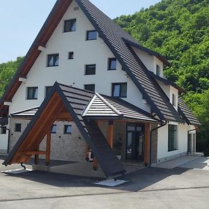 מלון Sipovo Janjska Kuca Exterior photo