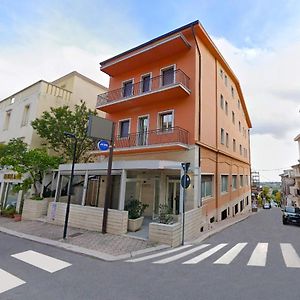 סן ג'יואבאני רוטונדו Hotel House Gargano Exterior photo