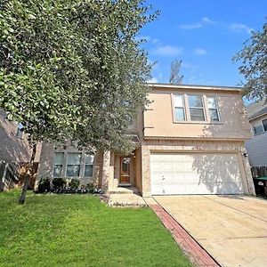 סן אנטוניו 4 Bdr Home Near Lackland Afb/Seaworld/Pool Table Exterior photo