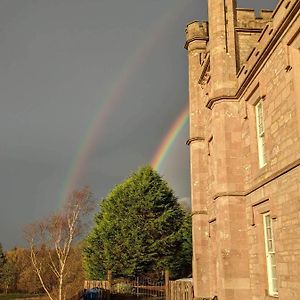 Inverkip Langhouse Castle Bed And Breakfast Exterior photo