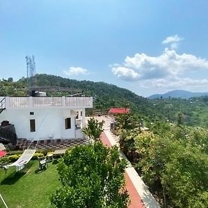 Tanakpur Shyamlatal Hilltop Homestay Exterior photo