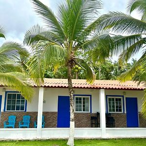 מלון קולון Dive Center Portobelo Exterior photo