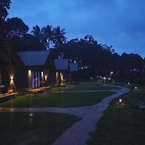 Gonikoppal Bendheka - Cliff Front Cottages Coorg Exterior photo