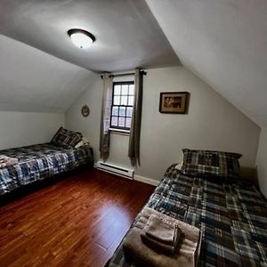 Upper Jay The Ausable House-Peaceful, Pet Friendly Getaway Exterior photo