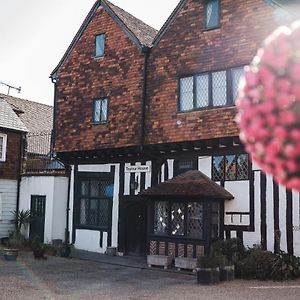 הוילה Taylour House - Edenbridge, Sleeps 10, Historic, Unique Yet Modern Exterior photo