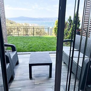 מודניה Luxury Apartment With Garden Right By Sea Exterior photo