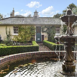 Yaxham The Old Rectory Lodge Exterior photo