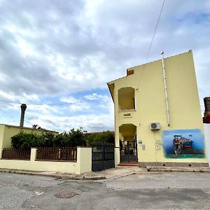 הוילה San Giovanni Suèrgiu La Casa Del Pescatore Exterior photo