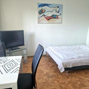 דירות לודז' Tani Apartament Exterior photo