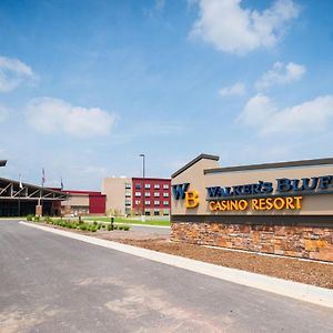 קרבונדייל Walker'S Bluff Casino Resort Exterior photo