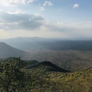 Kajiado Harmonious Two Bed Cottage With Breathtaking Views Exterior photo