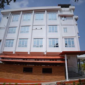 מלון קונדפור Nts Sagar Yatri Nivas Exterior photo