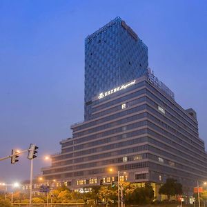 Dantu Magnotel Business Hotel Zhenjiang South Station Greenland Square Exterior photo