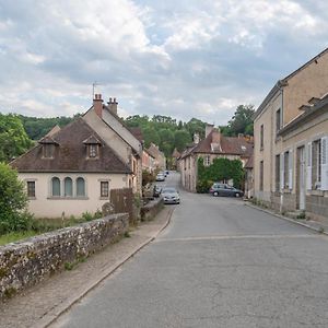 הוילה Ahun Maison De Famille Du Pont Millenaire Exterior photo