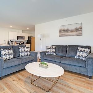 Modern Escape In Central Auburn Only 3Miles To Bates College - 1Bd, 1Ba אובורן Exterior photo