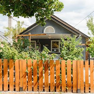 הוילה פנטיקטון Blue Caribou Bungalow Exterior photo