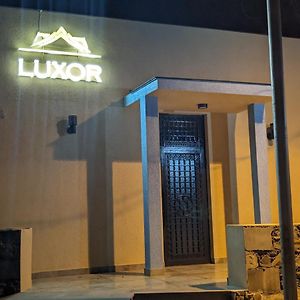 מלון אחלציחה Luxor Rabath Exterior photo
