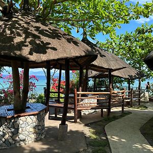 Saavedra Nanay Eustiquia Beach Resort Exterior photo