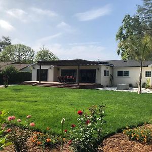 לוס אנג'לס Beautiful Villa In Woodland Hills Exterior photo