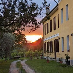 מלון גוריציה Castel San Mauro Exterior photo