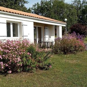 Prailles Holiday Home With Shared Pool Exterior photo