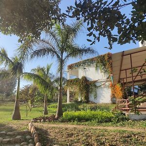 מלון Ghamrur Campong Nature Retreat Exterior photo