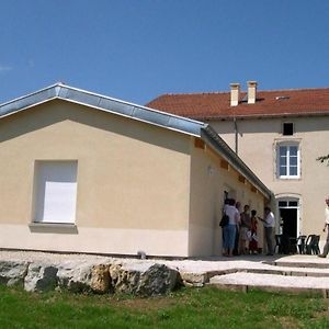 הוילה Maison Restauree Avec Piscine Privee Chauffee Et Equipements De Loisirs A Bourmont-Entre-Meuse-Et-Mouzon - Fr-1-611-58 Exterior photo