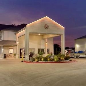 Lone Star Inn And Suites ויקטוריה Exterior photo