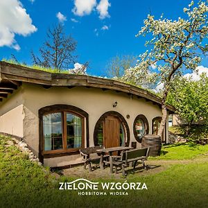 דירות פשווידץ Zielone Wzgorza - Hobbitowe Domki Na Kaszubach Exterior photo
