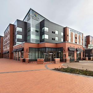 מלון Hyatt Place Moncton-Downtown Exterior photo