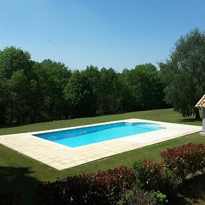 Lamothe  Holiday Gites In Dordogne Are Two Charming, Spacious Gites Offering Privacy And Tranquillity For That Perfect Get Away Holiday Exterior photo