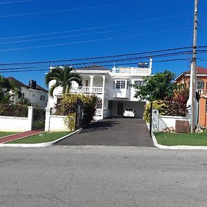 Montego Bay Westgate Hills Jamaica Melrose Place Exterior photo