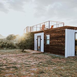 אלפיין New Endless Sunsets-Container Home Exterior photo