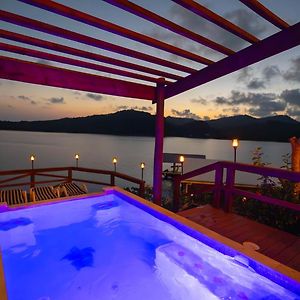 Arrozal El Palacio Rosa On Blue Lagoon 2Br Beachfront Suite On Pristine & Quiet Bay W Incredible Views Exterior photo