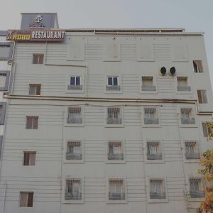 Eluru Hotel Vihari Hovii Exterior photo