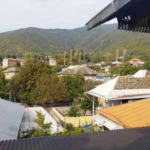 Şǝki Maho'S Guest House Exterior photo