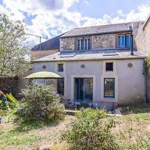 הוילה Ingrandes  Gite Chaleureux Bord De Loire : Proche Commerces, Terrasse, Velo, Ideal Couple/Famille - Fr-1-622-67 Exterior photo