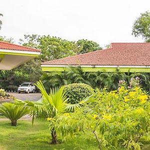 Alappuzha Panoramic Sea Resort - Alleppey Exterior photo