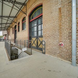 דירות Pet-Friendly Texarkana Studio In The Historic 1894 Exterior photo