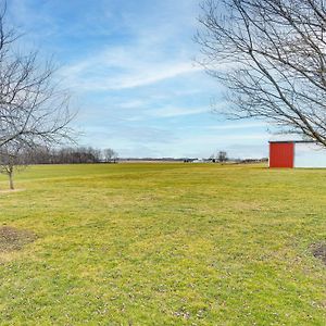 הוילה Auburn Finger Lakes Farmhouse With Open Views! Exterior photo