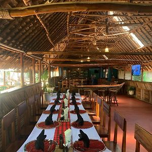 קראטו Patamu Restaurant & Lodge Exterior photo