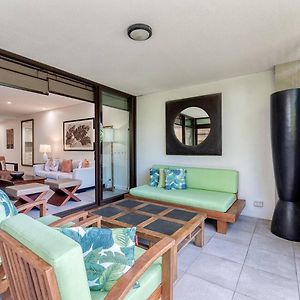 פורט דוגלאס Poolside At Temple Resort - A Lush Tropical Escape Exterior photo